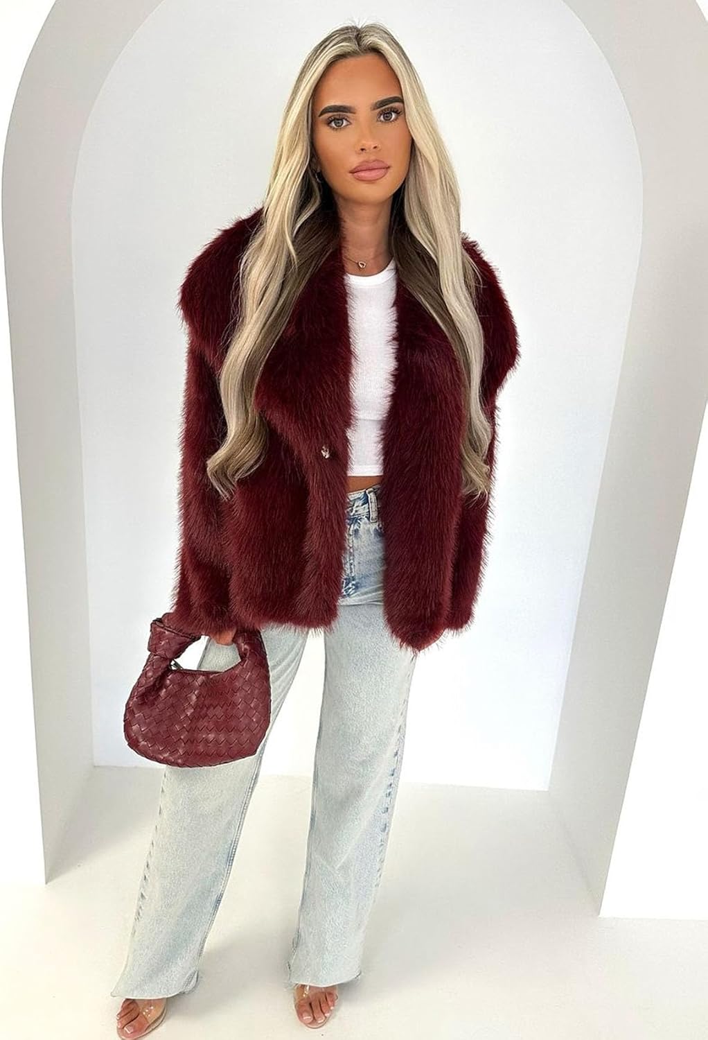 Flygo Women's Faux Fur Coat Fluffy Faux Fur Jacket Long Sleeve Lapel Furry Winter Jackets Shaggy Parka Short Coat