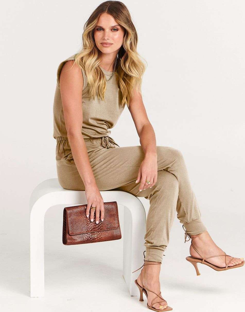 ANRABESS Crewneck Sleeveless Stretchy Jumpsuits Rompers with Pockets